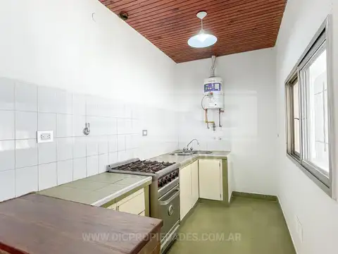 Depto Tipo Casa en Venta 40 años