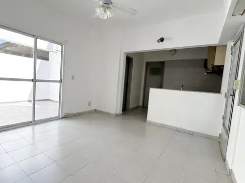 Depto Tipo Casa en Venta de 2 ambientes