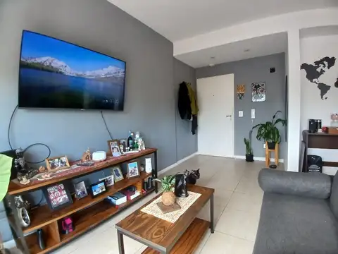 Departamento 3 ambientes con 2 baños