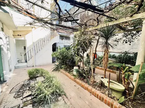 Terreno en Venta 47  mts Fondo