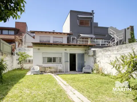 Casa y Departamento en Venta de 7 Ambientes en Martinez