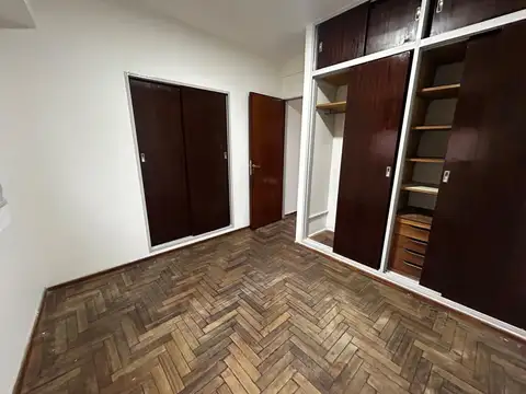 Departamento en Alquiler 50 años