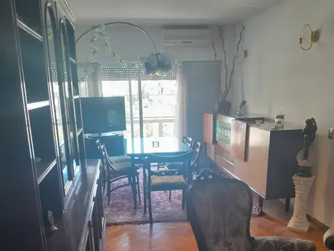 Departamento 4 Amb en venta C/Cochera en Caballito Sur