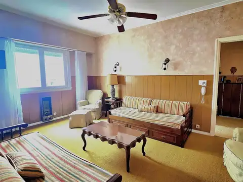 Venta Departamento Av. Colon al 1500