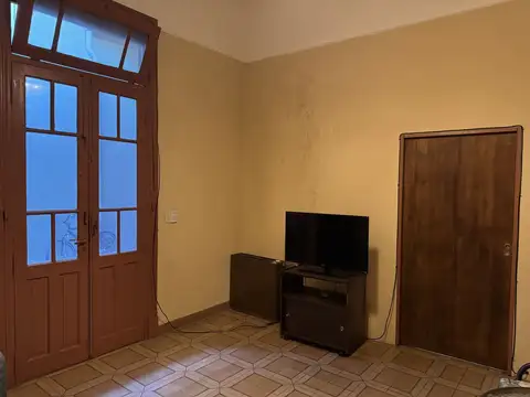 Depto Tipo Casa en Venta en Flores, USD 129.000