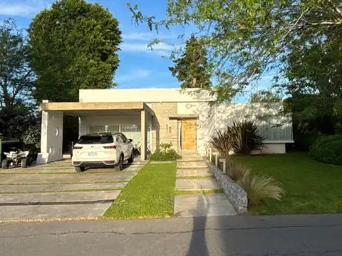 Ville 7 Casa en venta - Greenville Polo & Resort