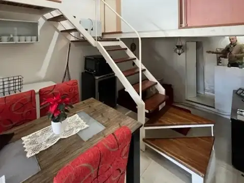 Depto Tipo Casa en Alquiler de 1 dormitorio