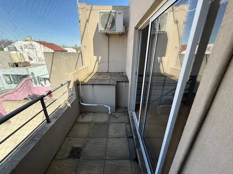 Depto Tipo Casa en Alquiler en Villa Devoto, $ 1.350.000