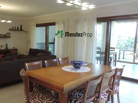 CASA EN VENTA EN EL REBENQUE