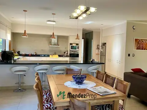 CASA EN VENTA EN EL REBENQUE