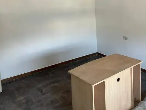 Departamento en Alquiler en Caseros, $ 800.000