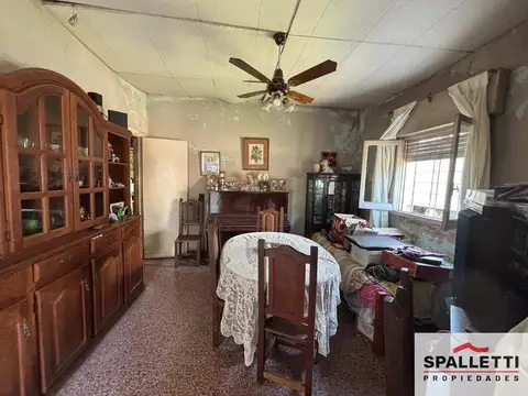 Casa 3 ambientes con 2 baños