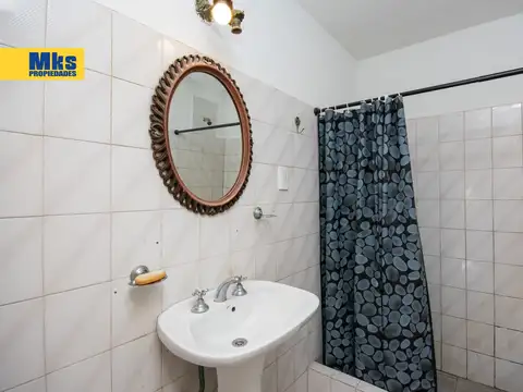 Depto Tipo Casa en Venta al Este