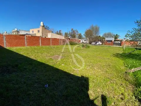 Terreno en Venta 15  mts Fondo