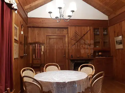 Casa en Alquiler Temporal con 1 cochera