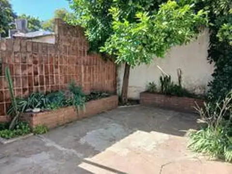 Venta de Casa 3 Dormitorios con Cochera en Casilda