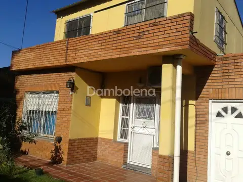 Casa Chalet  en Venta o permuta ubicado en Moreno, G.B.A. Zona Oeste