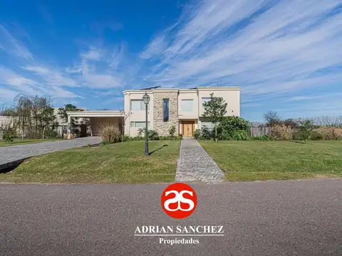 Casa en Venta de 5 dormitorios