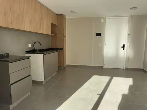 Rondeau 300, Piso 5