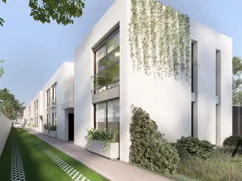 Casa en venta c/ cochera en Carrasco Norte