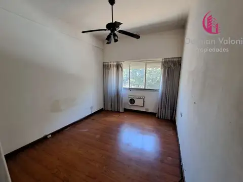 Depto Tipo Casa en Venta 60 años