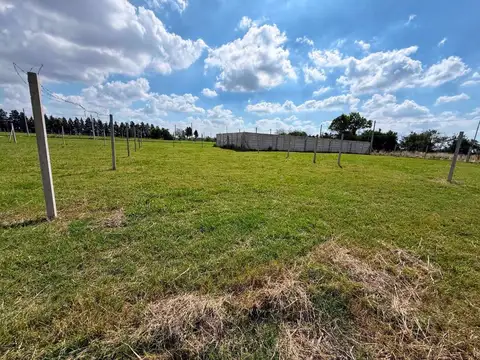 Terreno en Venta en Melchor Romero, USD 11.500