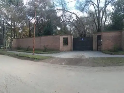 Quinta en Venta de 2 dormitorios