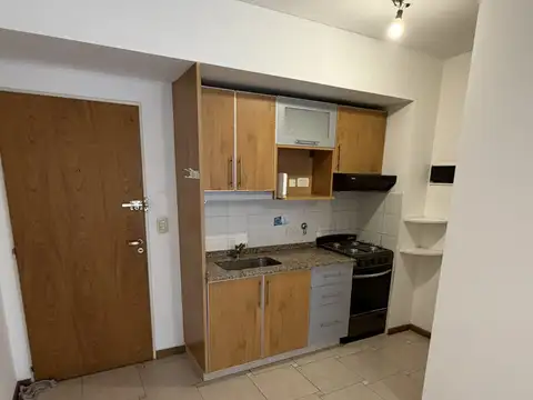 Blanco Encalada 4400, Piso 2