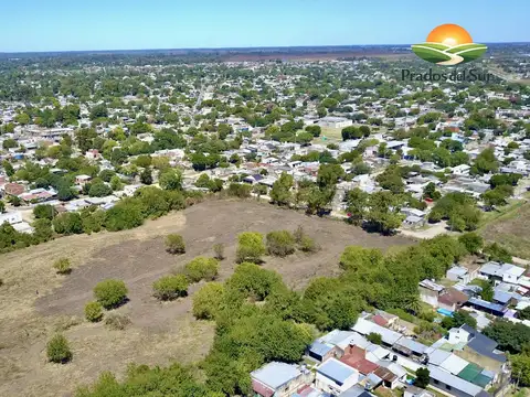 Terreno en Venta 27  mts Fondo