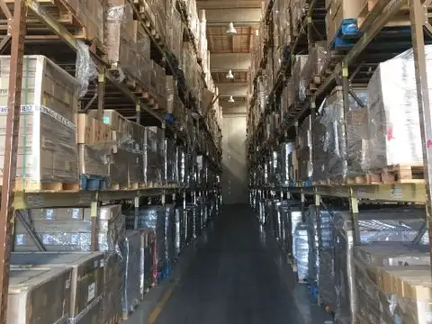 Depósito en alquiler de 1500m2 Acceso Oeste
