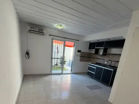 Depto Tipo Casa en Venta de 2 dormitorios