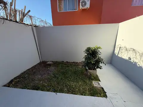 Depto Tipo Casa en Venta 10 años