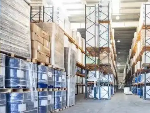 Galpon en Alquiler en Campana, USD 25.000