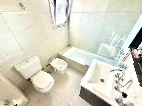 Departamento 2 ambientes con 2 baños