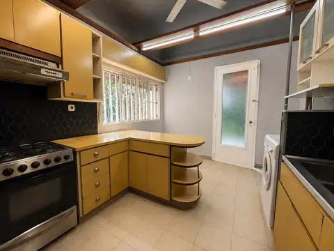 Casa en Alquiler en Agronomía, $ 2.650.000