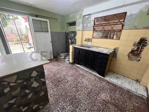 Oficina en Venta con 4 cocheras