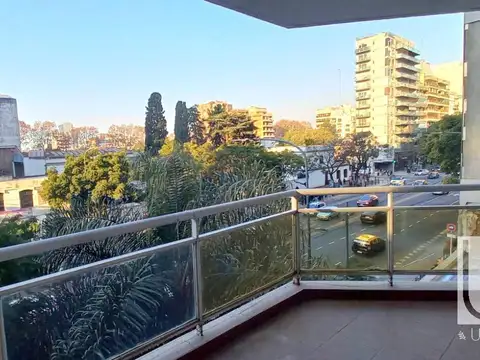 AV DEL LIBERTADOR  al 6100