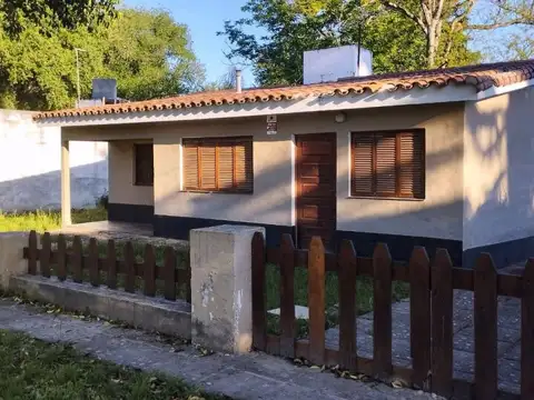 Casa en Venta en Villa Parque Siquiman, USD 100.000