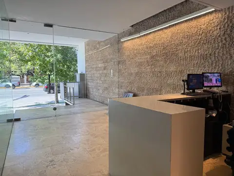 Oficina en alquiler en Núñez en impecable estado, excelente zona!