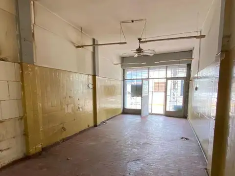 Local en Venta en San Fernando Vías  /  Centro, USD 100.000