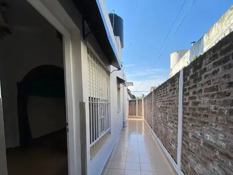 Depto Tipo Casa en Alquiler de 1 dormitorio