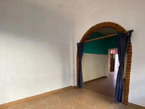 Depto Tipo Casa en Alquiler en Merlo, $ 500.000