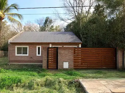 A ESTRENAR - CASA CON PILETA