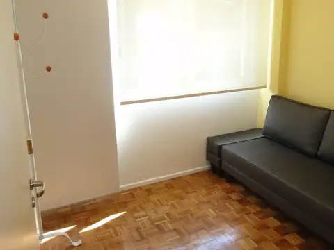 Oficina en Venta en Recoleta, USD 68.000