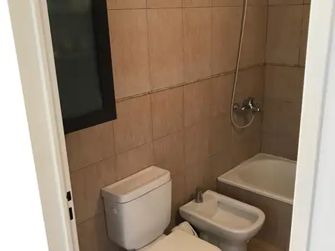 Departamento en Alquiler con 1 cocheras