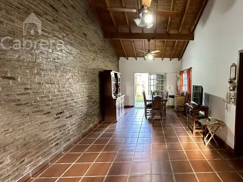 Casa 4 ambientes con 1 baño