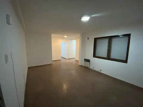 Cipriano Perello 5711