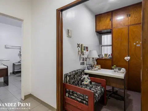 Laprida 1700, Piso PB