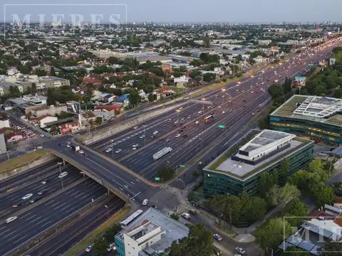 Colectora Panamericana al 1800 - 1000 mts2 -  Edif Lumina Thames