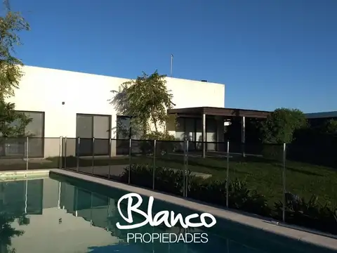 Casa  en Alq. Temporario en San Sebastian, Escobar, G.B.A. Zona Norte